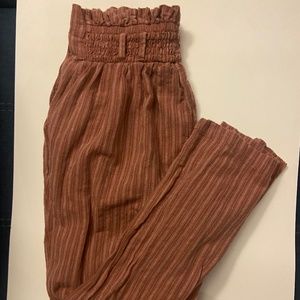 American Eagle- High Wasted Cotton Pants
